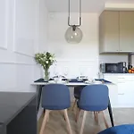 דירה 4 Stars, Luxury Butterfly & Bike Apartments, Orlowo, 15 Mieszkan, Z Oddzielna Sypialnia, Winda I Platnym Parkingiem, Blisko Drog Rowerowych, Niedaleko Molo, Golf, Stadnina, Adventure Park, Summerwinter Brand *