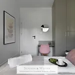 4 Stars, Luxury Butterfly & Bike Apartments, Orlowo, 15 Mieszkan, Z Oddzielna Sypialnia, Winda I Platnym Parkingiem, Blisko Drog Rowerowych, Niedaleko Molo, Golf, Stadnina, Adventure Park, Summerwinter Brand דירה *