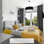 4 Stars, Luxury Butterfly & Bike Apartments, Orlowo, 15 Mieszkan, Z Oddzielna Sypialnia, Winda I Platnym Parkingiem, Blisko Drog Rowerowych, Niedaleko Molo, Golf, Stadnina, Adventure Park, Summerwinter Brand דירה