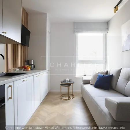 4 Stars, Butterfly Apartments By Summerwinter Gdynia Orlowo Apartamenty Premium, Parking, Winda, Rowerownia, Driving Golf Lejlighed