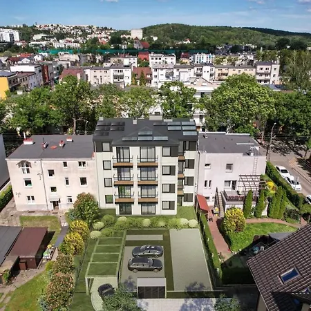 4 Stars, Butterfly Apartments By Summerwinter Gdynia Orlowo Apartamenty Premium, Parking, Winda, Rowerownia, Driving Golf