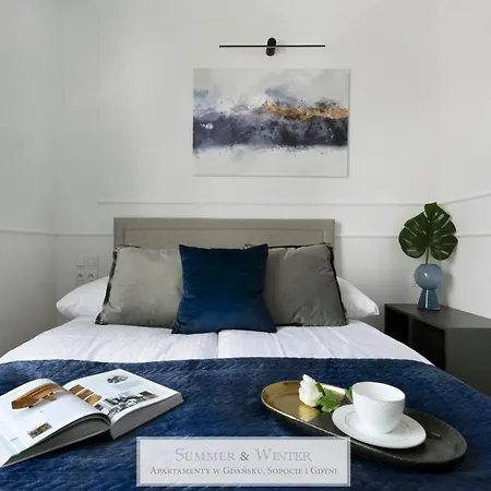4 Stars, Butterfly Apartments By Summerwinter Gdynia Orlowo Apartamenty Premium, Parking, Winda, Rowerownia, Driving Golf * Gdynia
