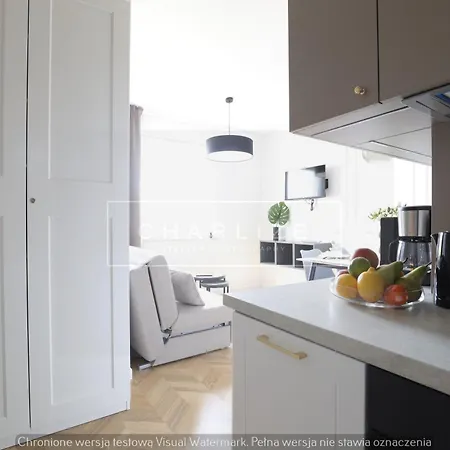 Lejlighed 4 Stars, Butterfly Apartments By Summerwinter Gdynia Orlowo Apartamenty Premium, Parking, Winda, Rowerownia, Driving Golf Gdynia