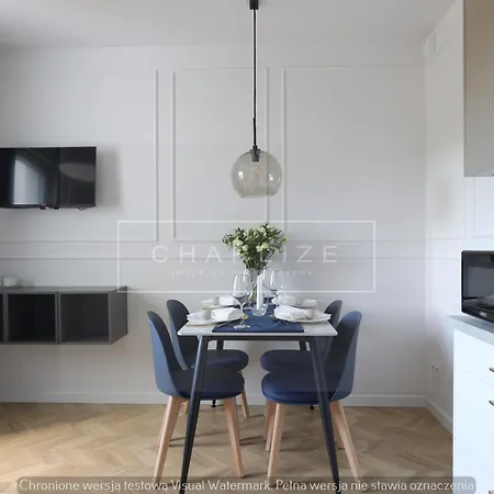 Apartament 4 Stars, Luxury Butterfly&bike Apartments, Orłowo, 15 Mieszkań, Z Oddzielną Sypialnią, Windą I Płatnym Parkingiem, Blisko Drog Rowerowych, Niedaleko Molo, Golf, Stadnina, Adventure Park, Summerwinter Brand