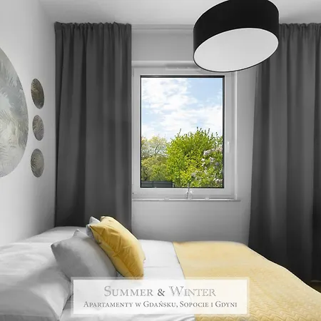 4 Stars, Butterfly By Summerwinter Wroclawska Orlowo Z 2 Lub 1 Sypialnia Premium, Parking, Winda, Rowerownia, Driving Golf * Gdynia