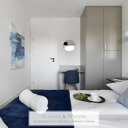 4 Stars, Luxury Butterfly & Bike Apartments, Orlowo, 15 Mieszkan, Z Oddzielna Sypialnia, Winda I Platnym Parkingiem, Blisko Drog Rowerowych, Niedaleko Molo, Golf, Stadnina, Adventure Park, Summerwinter Brand Апартаменты Гдыня