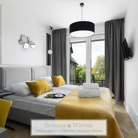 4 Stars, Luxury Butterfly & Bike Apartments, Orlowo, 15 Mieszkan, Z Oddzielna Sypialnia, Winda I Platnym Parkingiem, Blisko Drog Rowerowych, Niedaleko Molo, Golf, Stadnina, Adventure Park, Summerwinter Brand * Гдыня