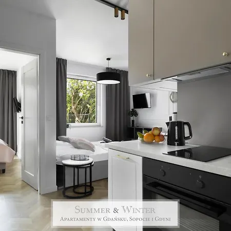 Lejlighed 4 Stars, Butterfly Apartments By Summerwinter Gdynia Orlowo Apartamenty Premium, Parking, Winda, Rowerownia, Driving Golf Gdynia