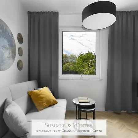 4 Stars, Butterfly Apartments By Summerwinter Wroclawska Orlowo Z 2 Lub 1 Sypialnia Premium, Parking, Winda, Rowerownia, Driving Golf