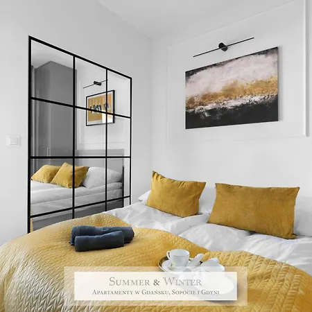 Apartmán 4 Stars, New Luxury Butterfly & Bike Apartments, Orlowo, 15 Wyposazonych Mieszkan, Z Sypialnia, Winda I Platnym Parkingiem, Wysoki Standard Summerwinter, Blisko Molo Orlowo, Drog Rowerowych, Stadniny I Golf Park Gdyně