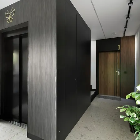 Apartmán 4 Stars, New Luxury Butterfly & Bike Apartments, Orlowo, 15 Wyposazonych Mieszkan, Z Sypialnia, Winda I Platnym Parkingiem, Wysoki Standard Summerwinter, Blisko Molo Orlowo, Drog Rowerowych, Stadniny I Golf Park *