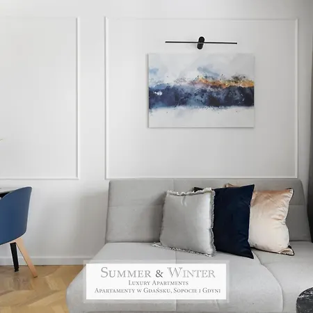 Apartmán 4 Stars, New Luxury Butterfly & Bike Apartments, Orlowo, 15 Wyposazonych Mieszkan, Z Sypialnia, Winda I Platnym Parkingiem, Wysoki Standard Summerwinter, Blisko Molo Orlowo, Drog Rowerowych, Stadniny I Golf Park *