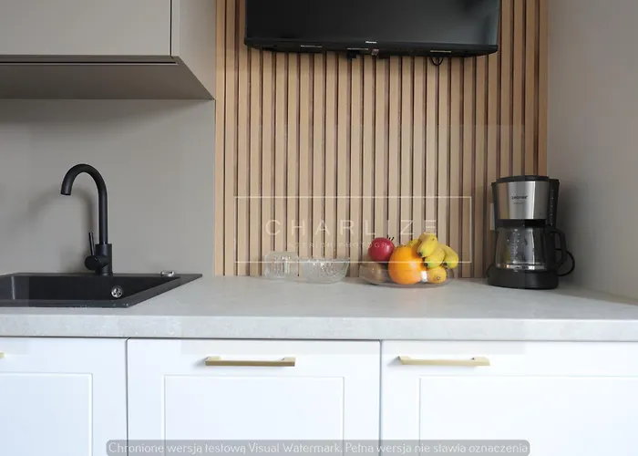 Апартаменти 4 Stars, Luxury Butterfly & Bike Apartments, Orlowo, 15 Mieszkan, Z Oddzielna Sypialnia, Winda I Platnym Parkingiem, Blisko Drog Rowerowych, Niedaleko Molo, Golf, Stadnina, Adventure Park, Summerwinter Brand