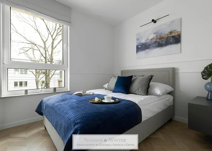 4 Stars, Luxury Butterfly&bike Apartments, Orłowo, 15 Mieszkań, Z Oddzielną Sypialnią, Windą I Płatnym Parkingiem, Blisko Drog Rowerowych, Niedaleko Molo, Golf, Stadnina, Adventure Park, Summerwinter Brand Apartament