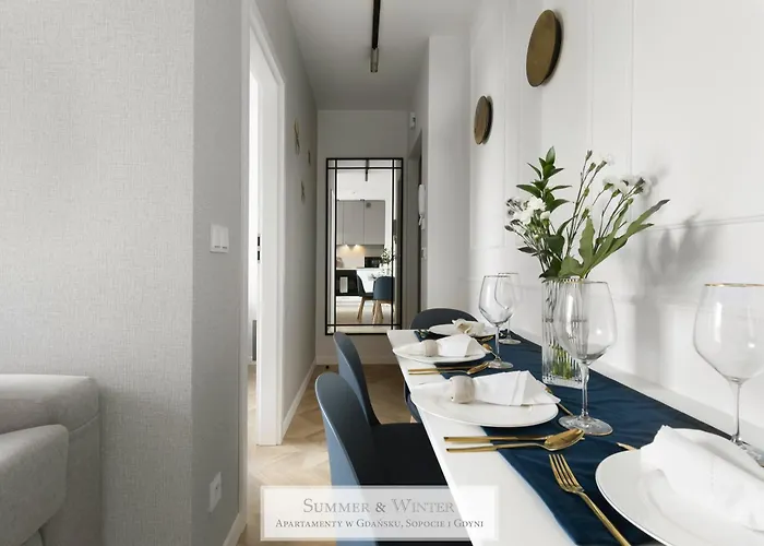 4 Stars, Luxury Butterfly & Bike Apartments, Orlowo, 15 Mieszkan, Z Oddzielna Sypialnia, Winda I Platnym Parkingiem, Blisko Drog Rowerowych, Niedaleko Molo, Golf, Stadnina, Adventure Park, Summerwinter Brand * Гдиня