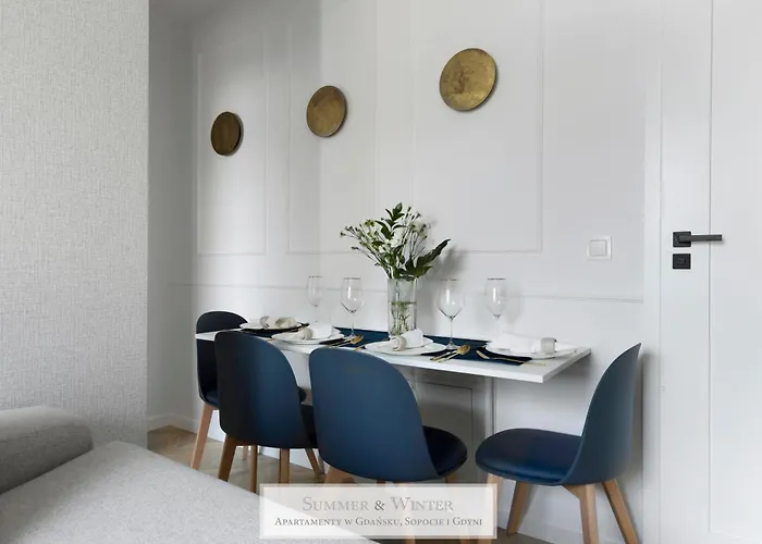 4 Stars, Luxury Butterfly & Bike Apartments, Orlowo, 15 Mieszkan, Z Oddzielna Sypialnia, Winda I Platnym Parkingiem, Blisko Drog Rowerowych, Niedaleko Molo, Golf, Stadnina, Adventure Park, Summerwinter Brand Гдиня