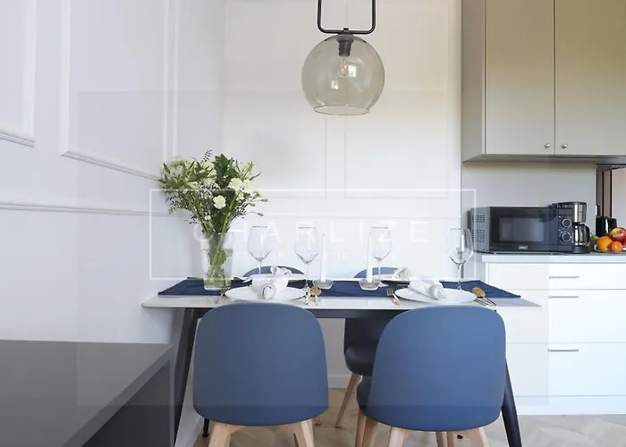 Apartament 4 Stars, Luxury Butterfly&bike Apartments, Orłowo, 15 Mieszkań, Z Oddzielną Sypialnią, Windą I Płatnym Parkingiem, Blisko Drog Rowerowych, Niedaleko Molo, Golf, Stadnina, Adventure Park, Summerwinter Brand *