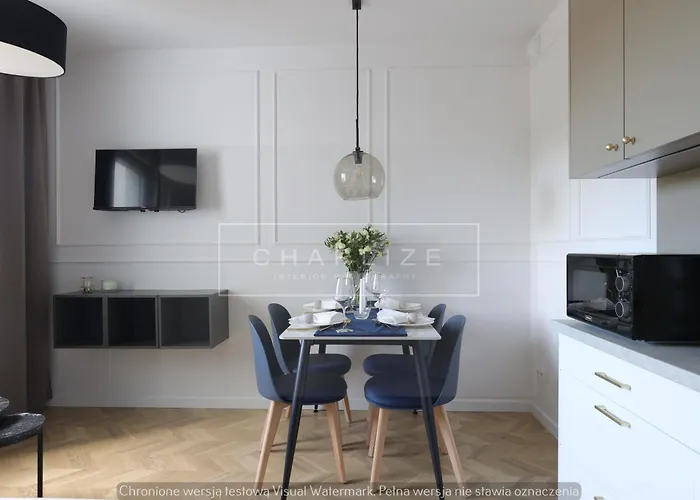 Апартаменти 4 Stars, Luxury Butterfly & Bike Apartments, Orlowo, 15 Mieszkan, Z Oddzielna Sypialnia, Winda I Platnym Parkingiem, Blisko Drog Rowerowych, Niedaleko Molo, Golf, Stadnina, Adventure Park, Summerwinter Brand