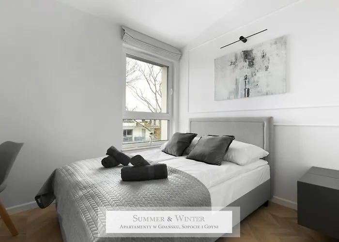 4 Stars, Luxury Butterfly & Bike Apartments, Orlowo, 15 Mieszkan, Z Oddzielna Sypialnia, Winda I Platnym Parkingiem, Blisko Drog Rowerowych, Niedaleko Molo, Golf, Stadnina, Adventure Park, Summerwinter Brand * Гдиня